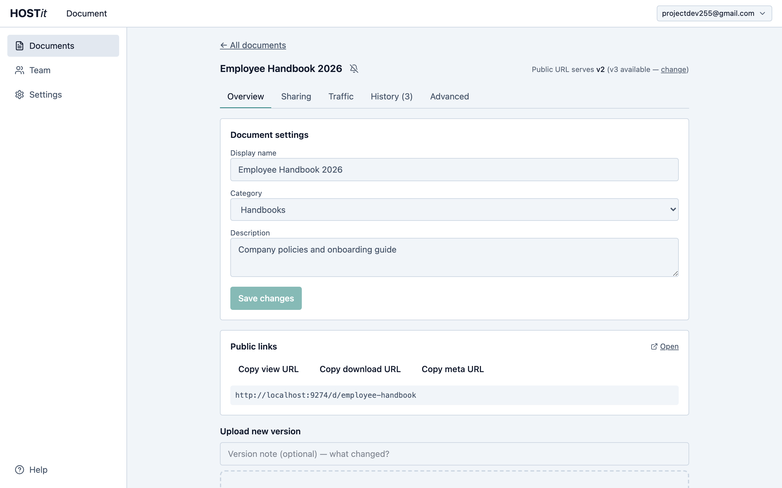 A document page showing the settings card with preview thumbnail and the public links section